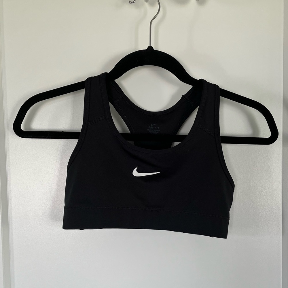 Nike ‘Dri-Fit’ Sports Bra